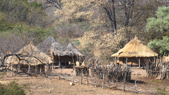Traveling with Lyn: A Village in Zimbabwe